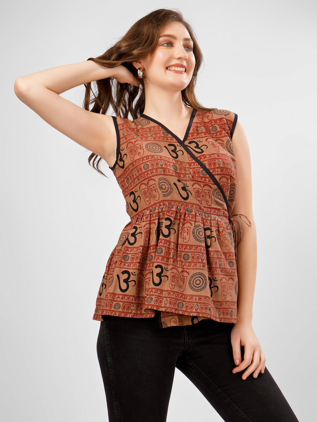 Om printed peplum top