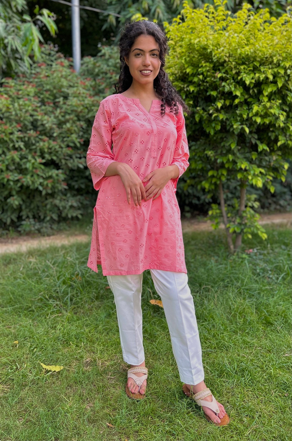 Chikan Kurti WITH Lycra Cotton Pants (Coord)